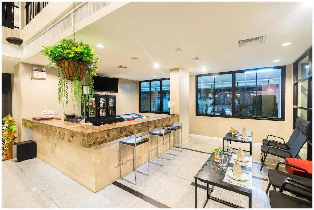 Sea Me Spring Tree Hotel (Adults Only) Pattaya Εξωτερικό φωτογραφία