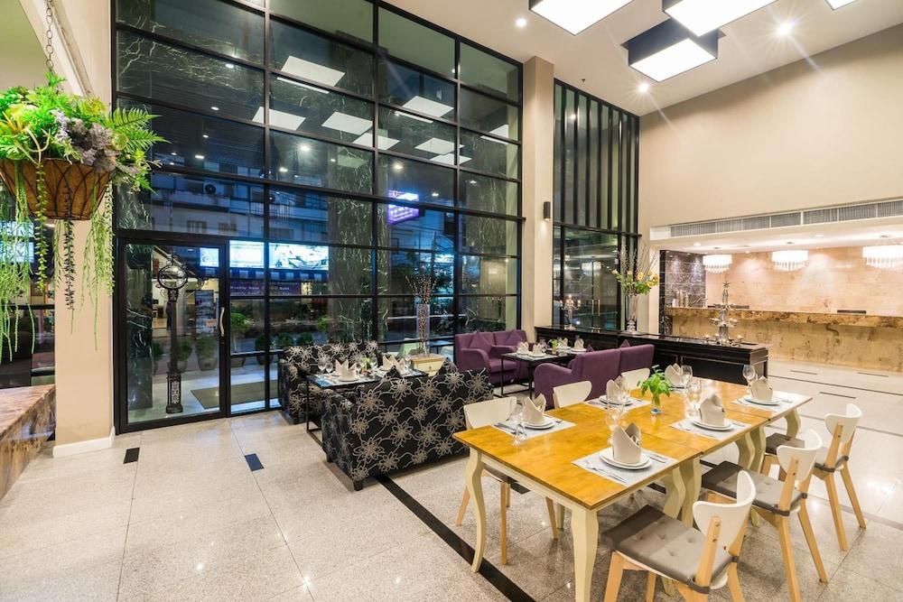 Sea Me Spring Tree Hotel (Adults Only) Pattaya Εξωτερικό φωτογραφία